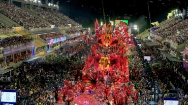 excurs&atilde;o desfile das campe&atilde;s